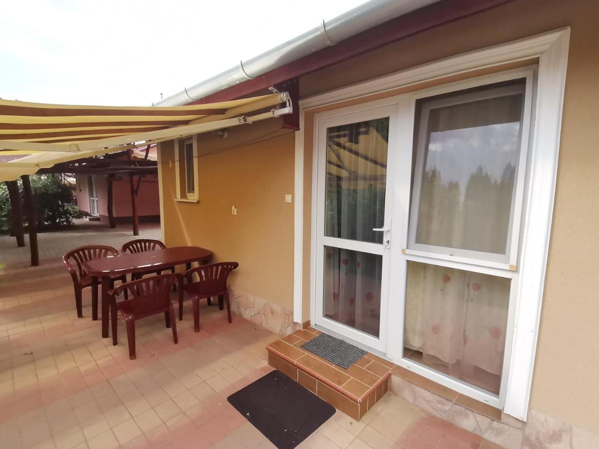 Mini Villa Hajdúszoboszló Exterior foto